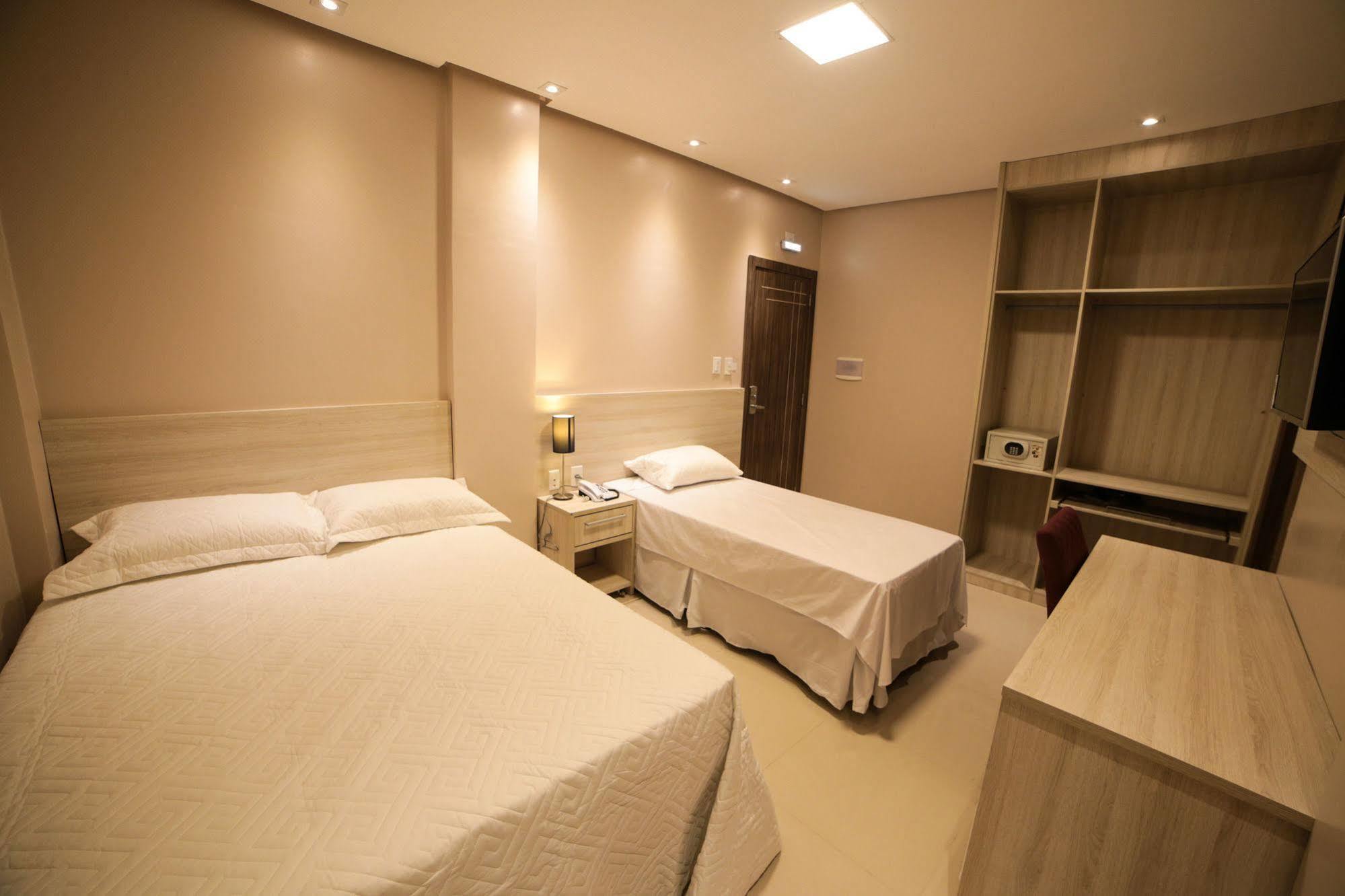 Hotel London سانتاريم المظهر الخارجي الصورة